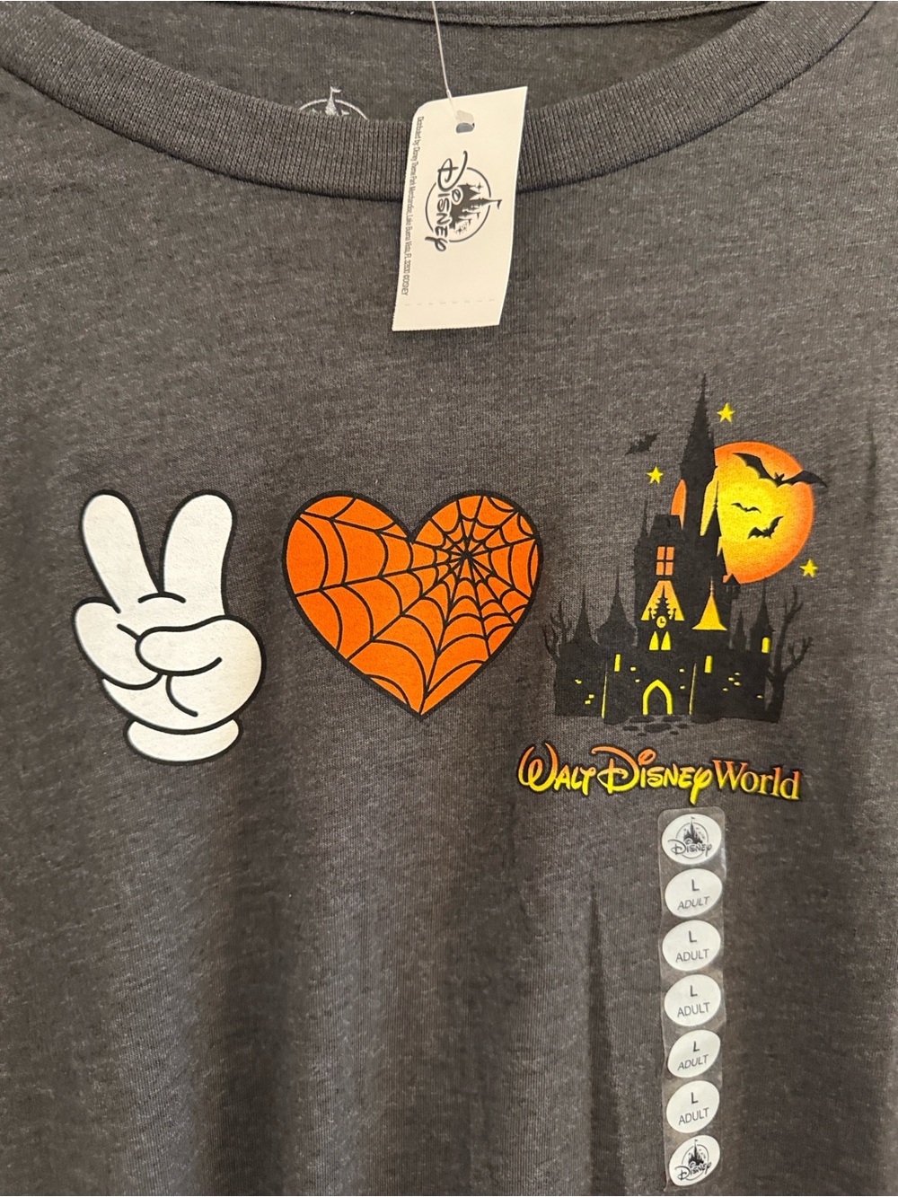 NWT WDW Walt Disney World Halloween tee… size Large ✌🏻 l🧡🏰